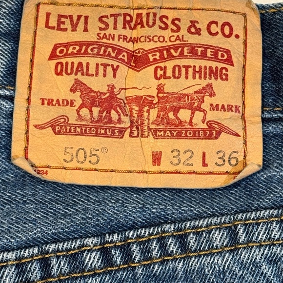 Vintage Levi’s 505, size 32/36 - Picture 2 of 6